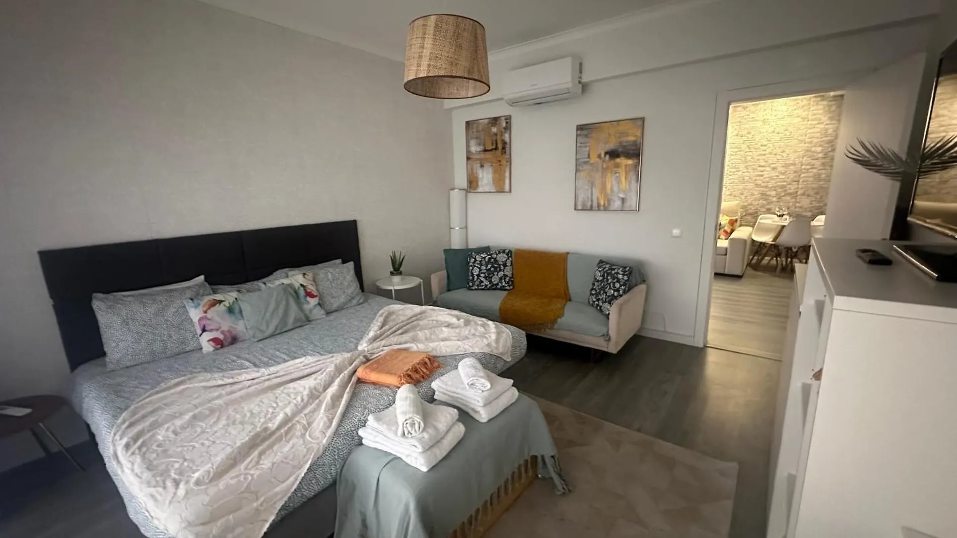 Sunshine Lovers Residence Portimao Portugal